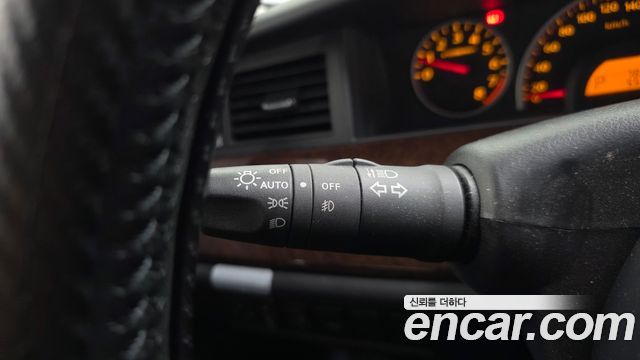 Renault Korea SM5  2010 — photo 23