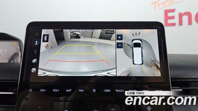 Hyundai Staria 2025 — photo 22