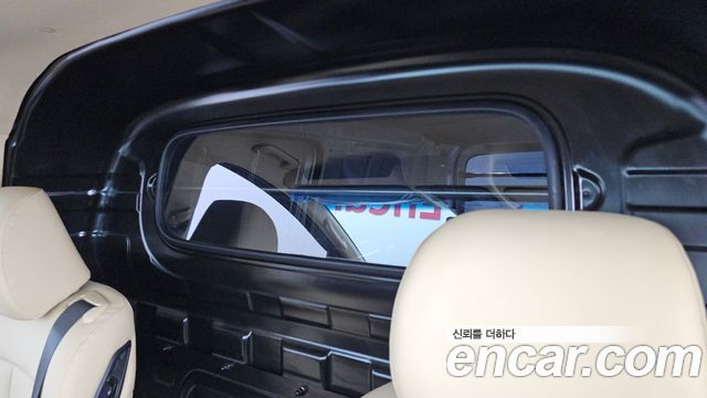 Hyundai Staria 2025 — photo 23