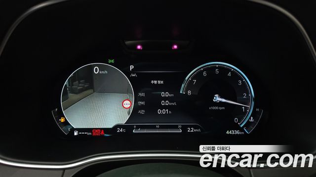 Genesis GV80 2022 — photo 11