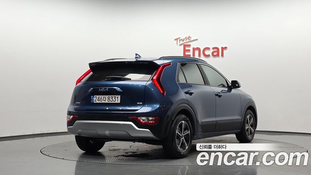 Kia Niro 2024 — photo 2