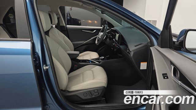 Kia Niro 2024 — photo 17