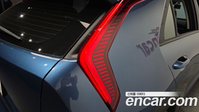 Kia Niro 2024 — photo 9