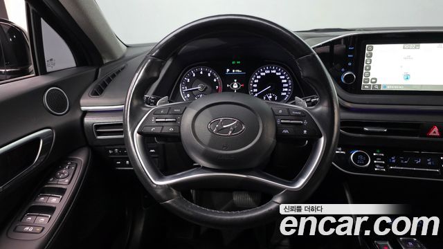 Hyundai Sonata 2023 — photo 19