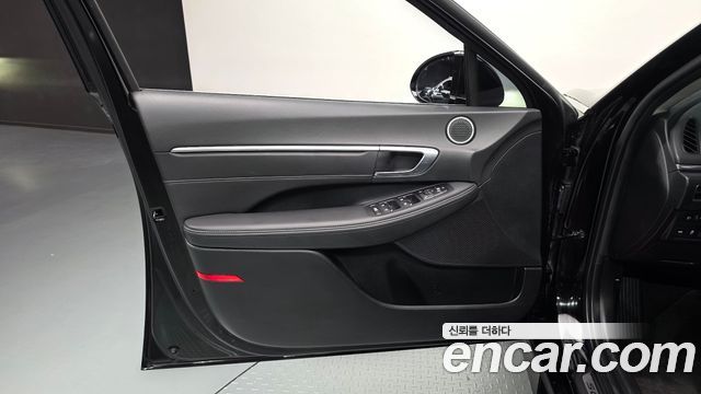 Hyundai Sonata 2023 — photo 14