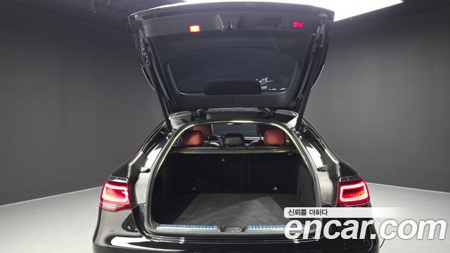 Mercedes-Benz GLC-Class 2020 — photo 26