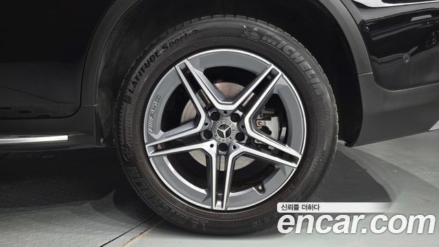 Mercedes-Benz GLC-Class 2020 — photo 7