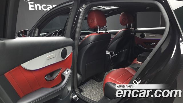 Mercedes-Benz GLC-Class 2020 — photo 16