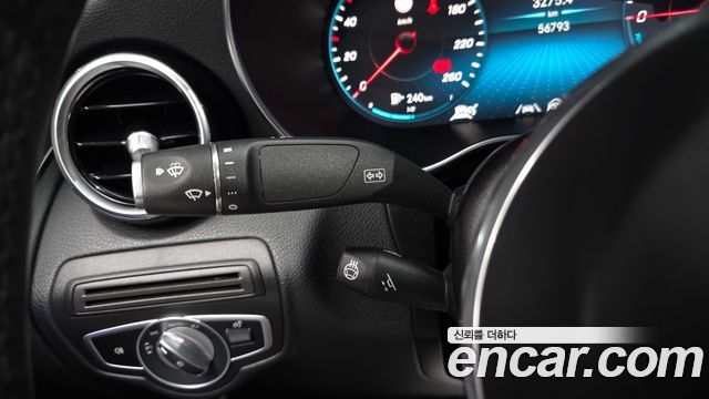 Mercedes-Benz GLC-Class 2020 — photo 34