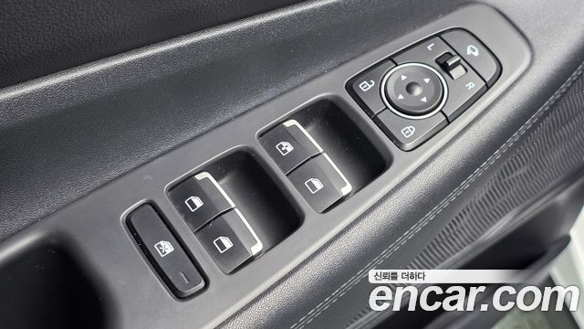Hyundai Santafe 2021 — photo 12