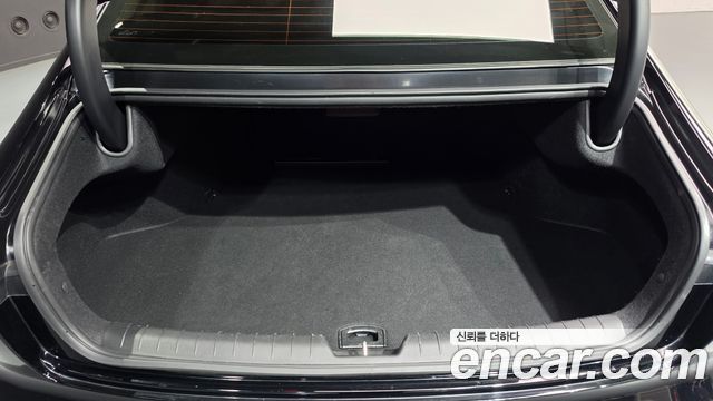 Hyundai Grandeur 2025 — photo 23