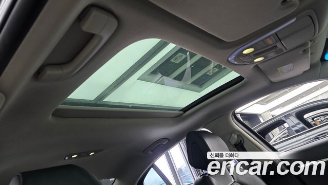 Genesis G70 2019 — photo 23
