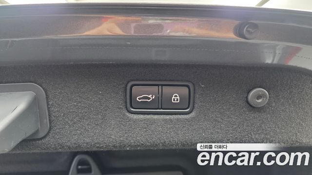 Genesis G70 2019 — photo 34
