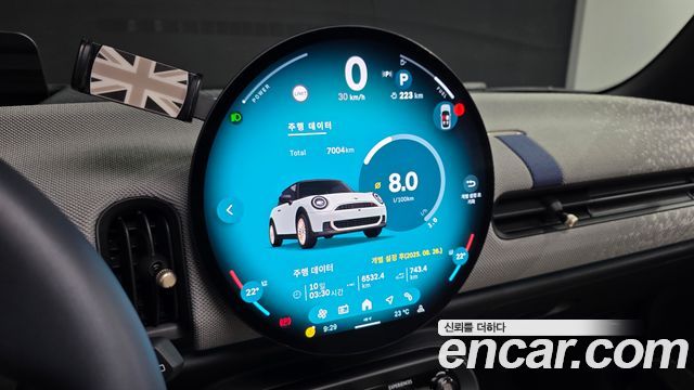 Mini Cooper 2025 — photo 11