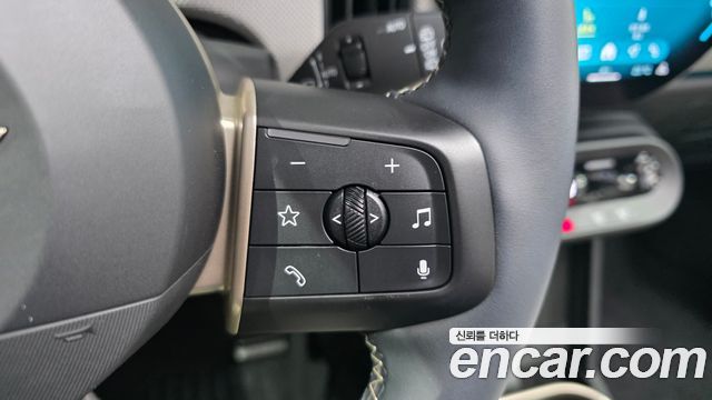 Mini Cooper 2025 — photo 30