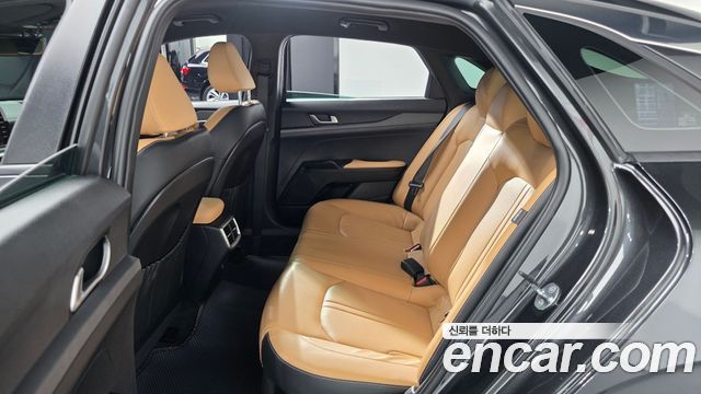 Kia K5 2022 — photo 12