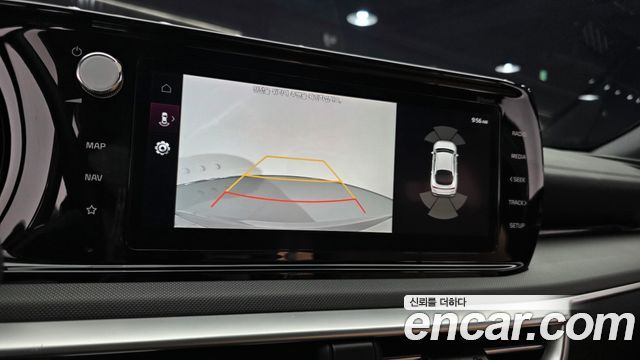 Kia K5 2022 — photo 15