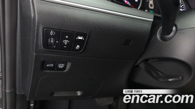 Kia K5 2022 — photo 18