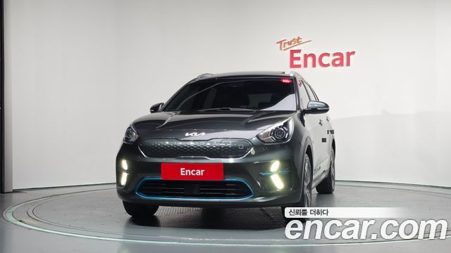 Kia Niro 2022 — photo 3