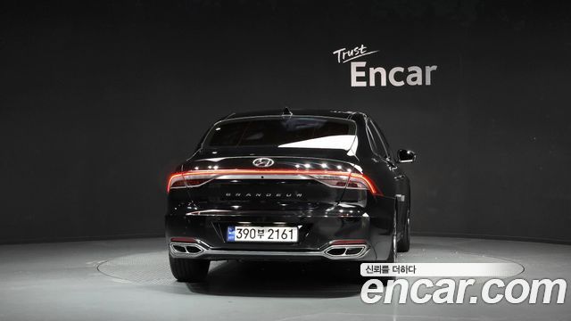 Hyundai Grandeur 2023 — photo 4