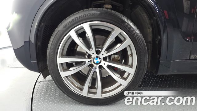 BMW X5 2018 — photo 5