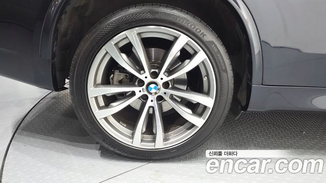 BMW X5 2018 — photo 7