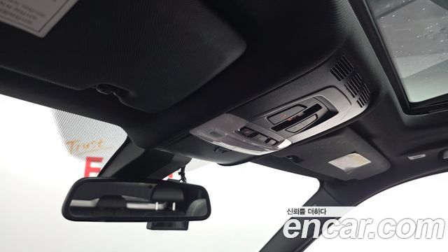 BMW X5 2018 — photo 27