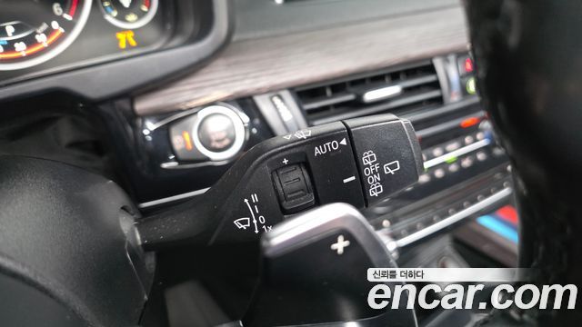 BMW X5 2018 — photo 29