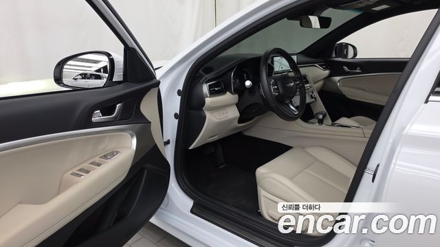 Genesis G70 2025 — photo 13