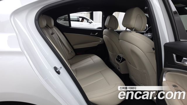 Genesis G70 2025 — photo 18