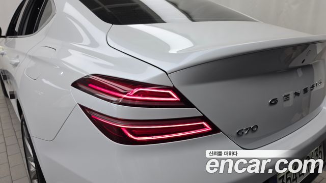 Genesis G70 2025 — photo 9