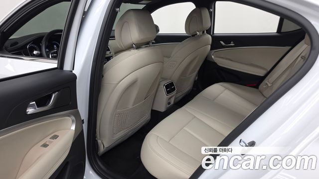 Genesis G70 2025 — photo 16
