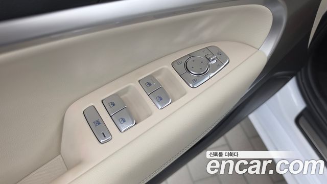 Genesis G70 2025 — photo 28