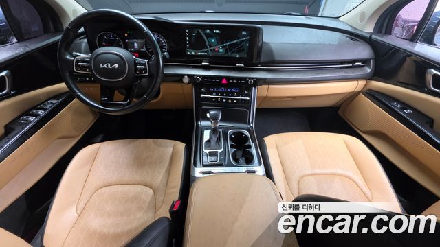 Kia Canival 2023 — photo 10