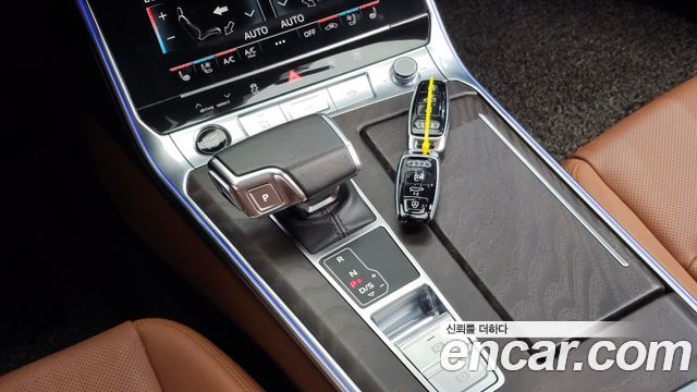 Audi A6 2021 — photo 9