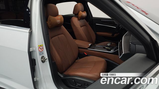 Audi A6 2021 — photo 10