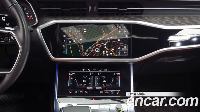 Audi A6 2021 — photo 15