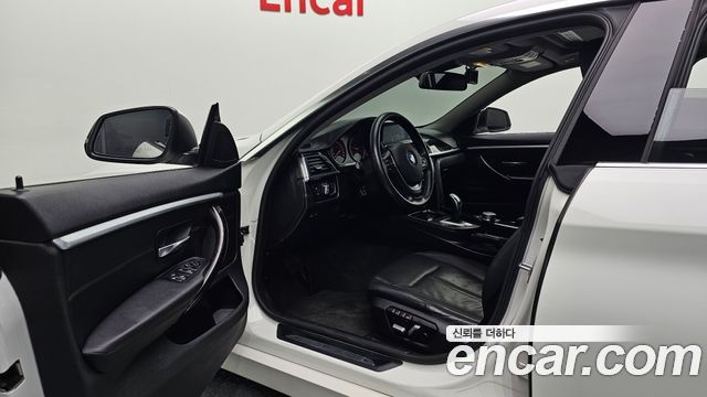BMW 4-Series 2018 — photo 10