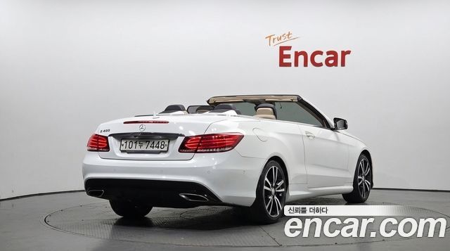 Mercedes-Benz E-Class 2015 — photo 2