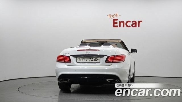 Mercedes-Benz E-Class 2015 — photo 4