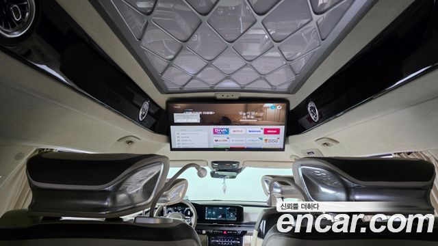 Kia Canival 2021 — photo 24