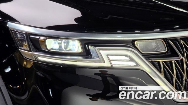 Kia Canival 2021 — photo 8