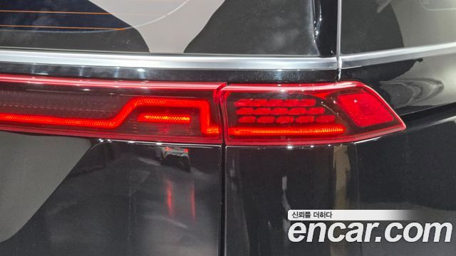 Kia Canival 2021 — photo 9