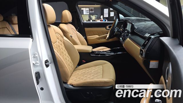 Kia Sorento 2023 — photo 17