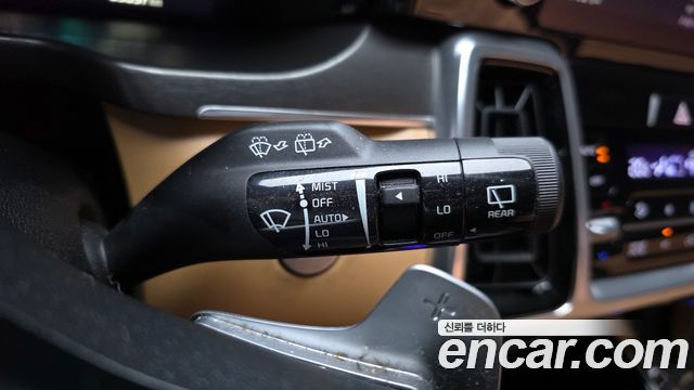 Kia Sorento 2023 — photo 28
