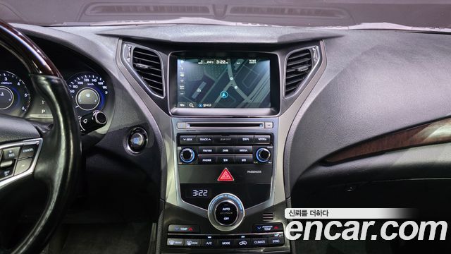 Hyundai Grandeur 2016 — photo 17