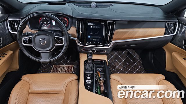 Volvo S90 2019 — photo 10
