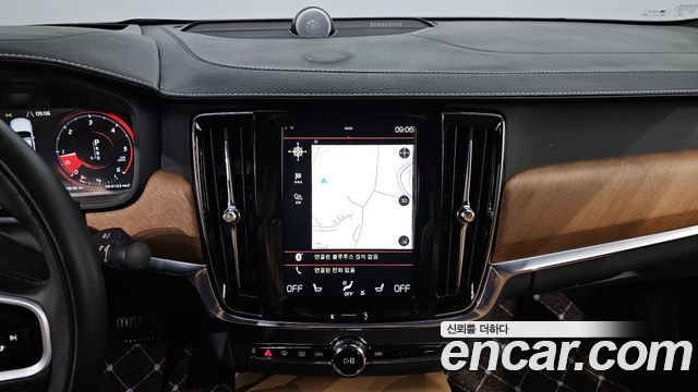 Volvo S90 2019 — photo 20