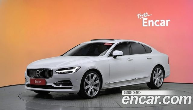 Volvo S90 2019 — photo 1