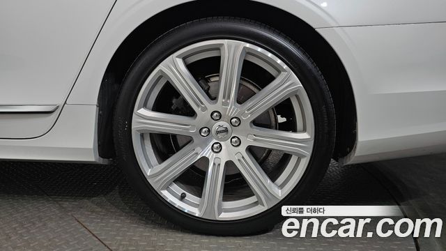 Volvo S90 2019 — photo 7